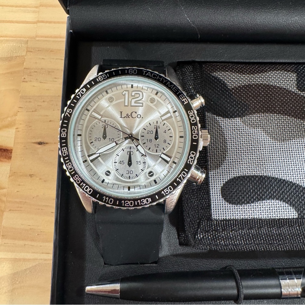 NEW L & Co Timepieces Gift Set (Watch, Wallet, Pen)